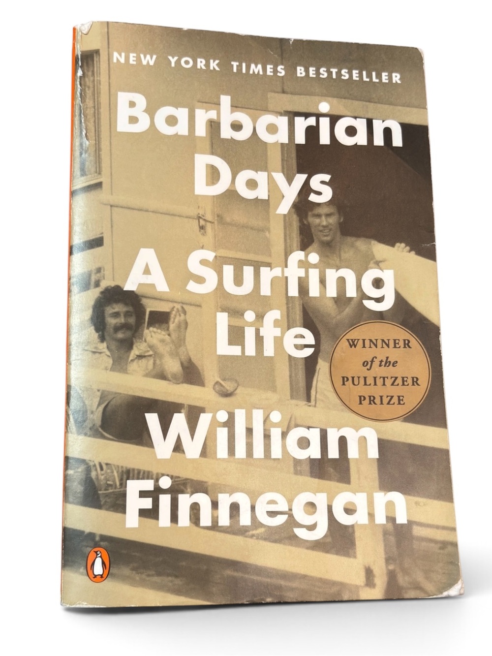 BOOK Barbarian Days: A Surfing Life by William Finnegan